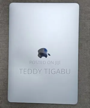 New Laptop Apple MacBook Air 2020 8GB Intel Core I5 SSD 512GB