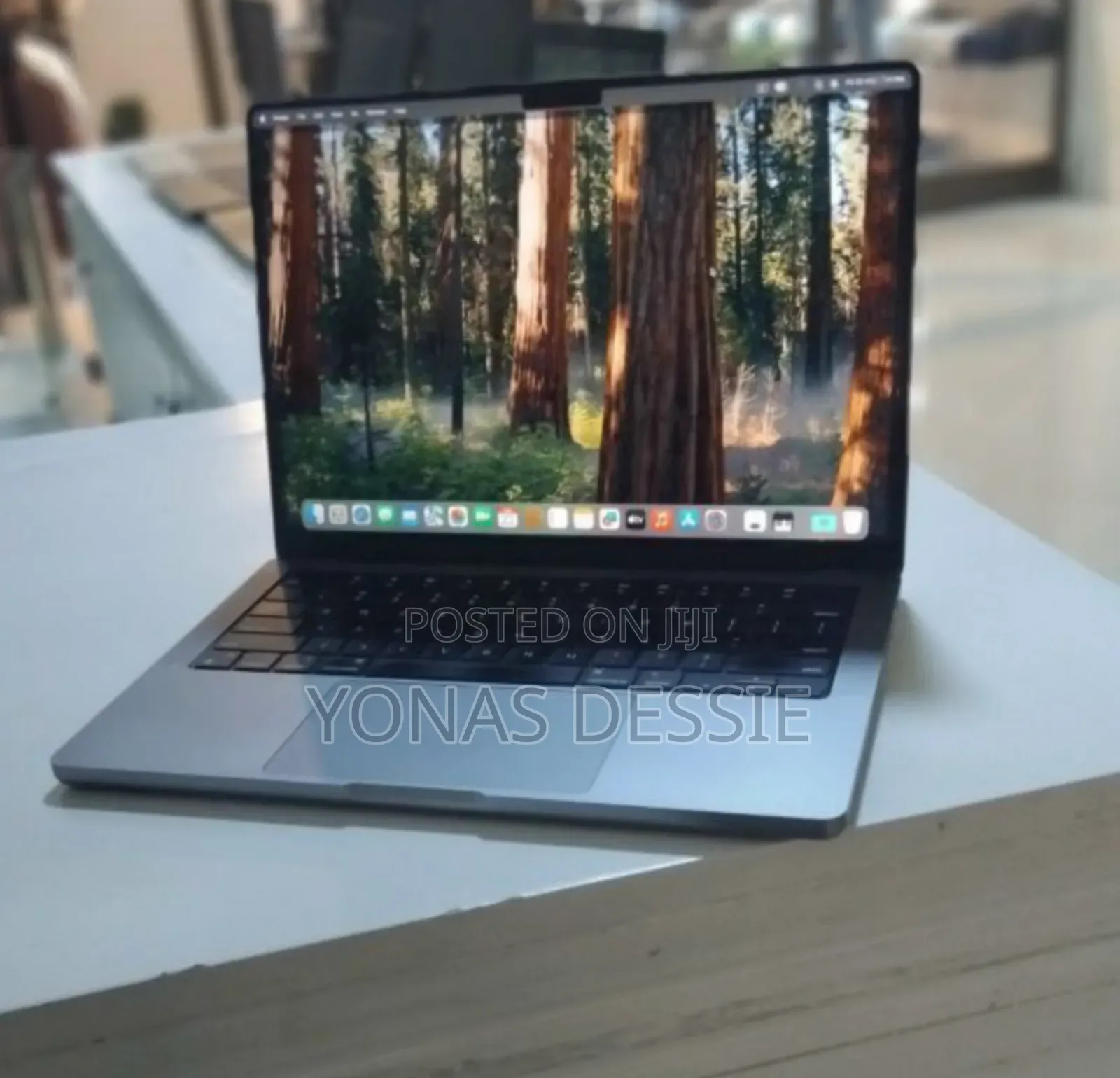 New Laptop Apple MacBook Pro 2021 M1 16GB SSD 512GB