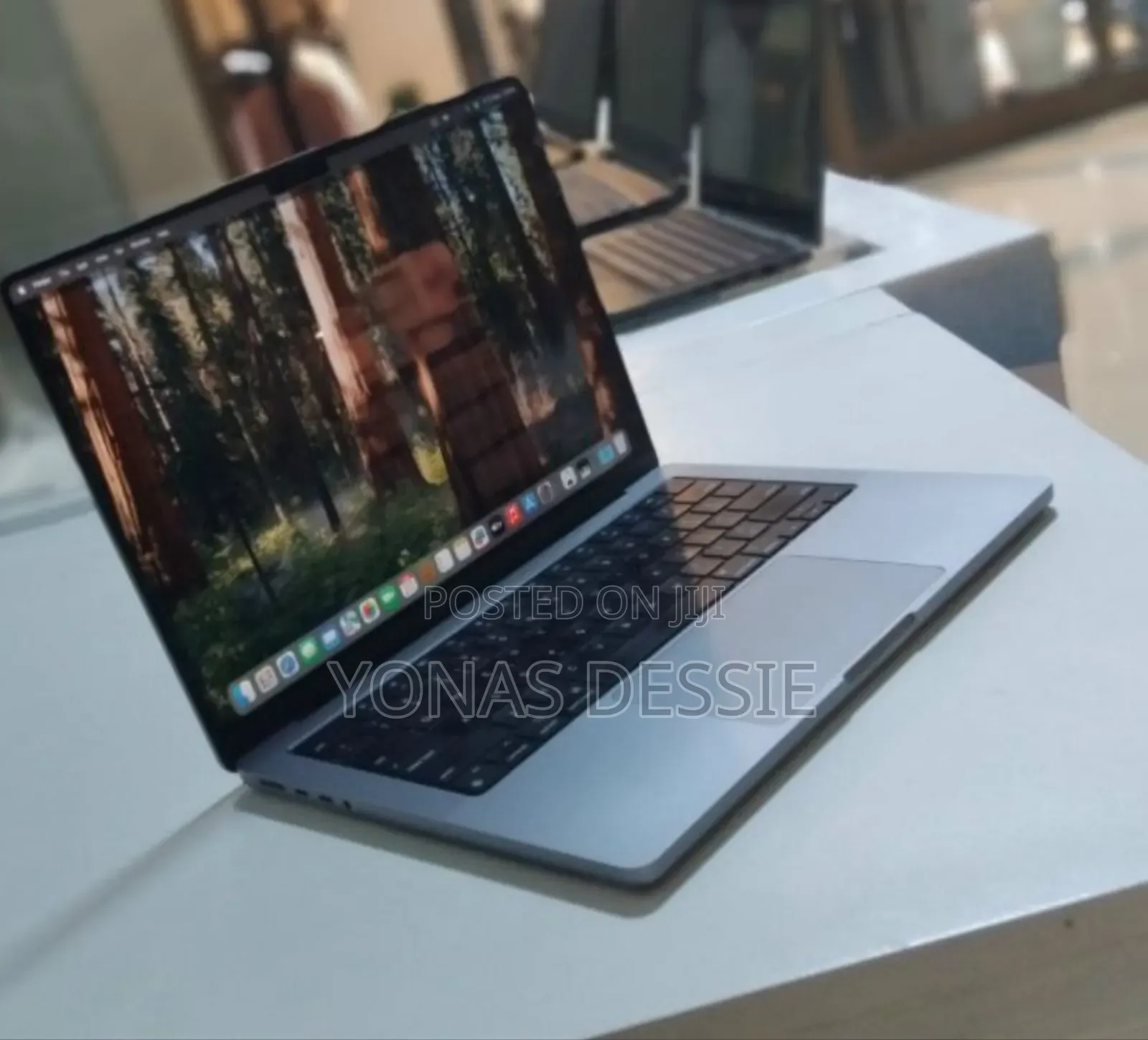 New Laptop Apple MacBook Pro 2021 M1 16GB SSD 512GB