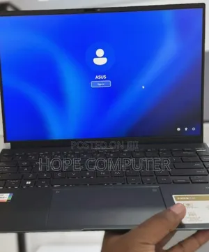 New Laptop Asus ZenBook UX430UQ 16GB Intel Core I7 SSD 512GB