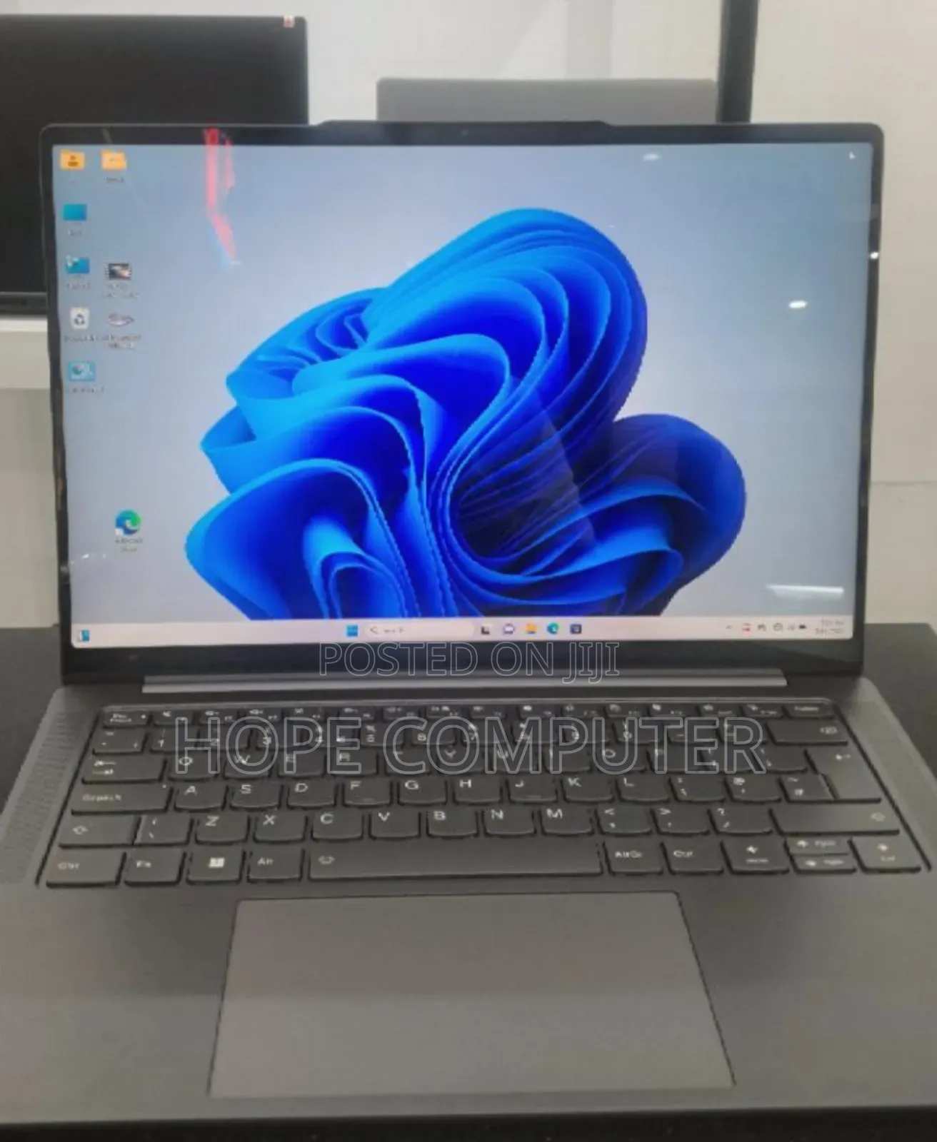 New Laptop Lenovo ThinkPad Yoga 16GB Intel Core I5 SSD 1T