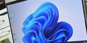 New Laptop Lenovo Yoga 9i 16GB Intel Core I7 SSD 1T