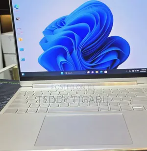 Photo - New Laptop Lenovo Yoga 9i 16GB Intel Core I7 SSD 1T