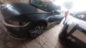 Photo - Hyundai Ioniq 5 2022 Blue