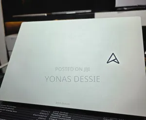 New Laptop Asus ZenBook UX303LN 16GB Intel Core I7 SSD 512GB