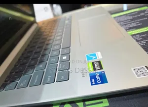 New Laptop Asus ZenBook UX303LN 16GB Intel Core I7 SSD 512GB