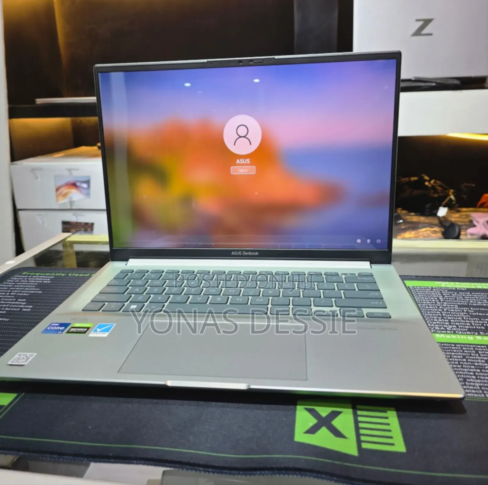 New Laptop Asus ZenBook UX303LN 16GB Intel Core I7 SSD 512GB