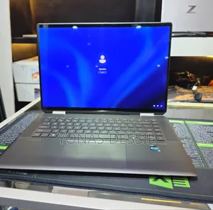 New Laptop HP Spectre X360 16GB Intel Core I7 SSD 1T