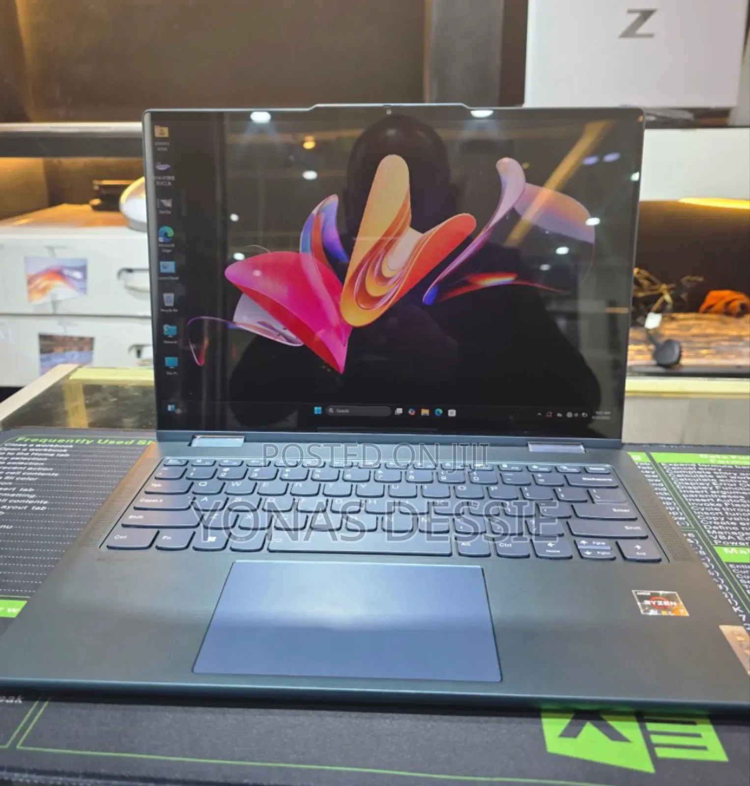 New Laptop Lenovo Yoga 3 16GB AMD Ryzen 7 SSD 1T