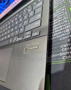 New Laptop Asus ZenBook UX430UA 8GB Intel Core Ultra 5 SSD 512GB