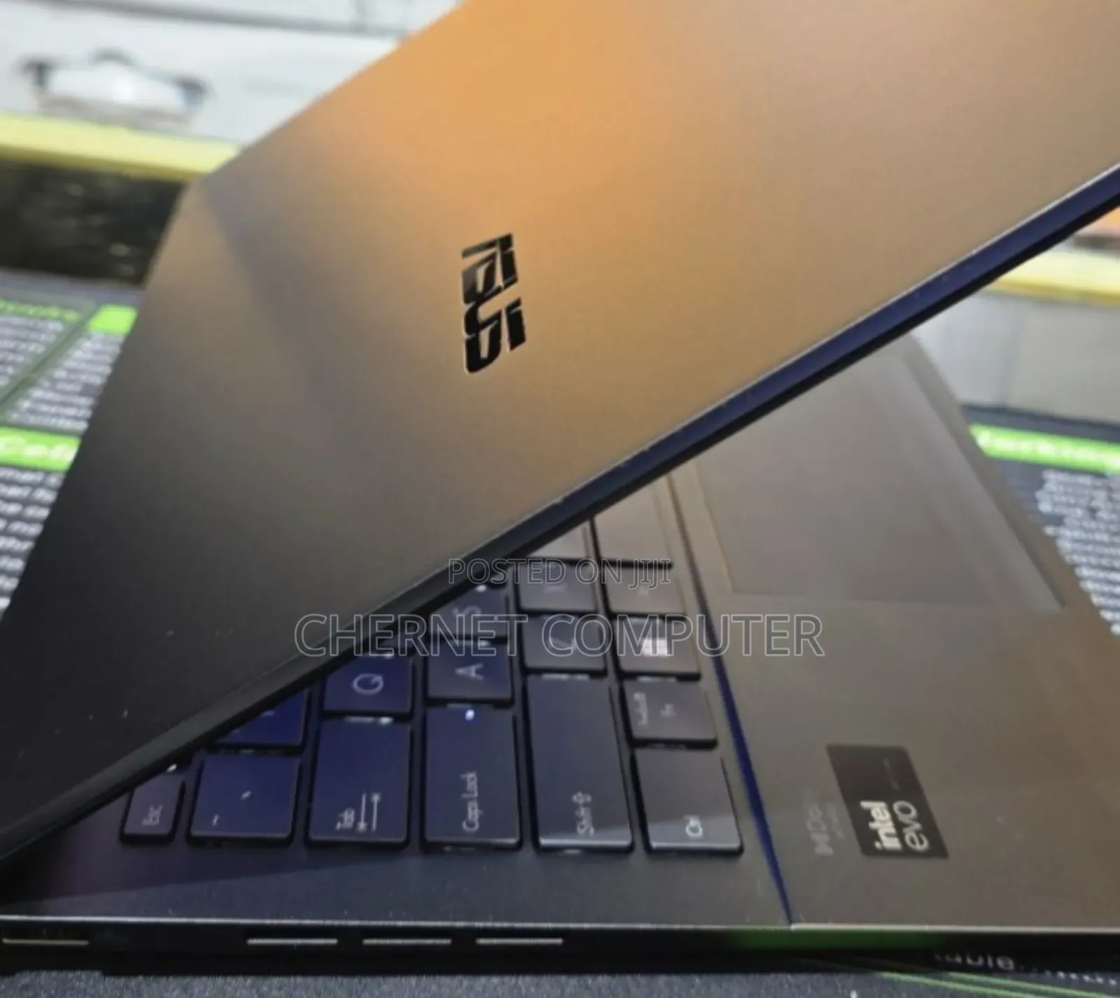 New Laptop Asus 8GB Intel Core Ultra 5 SSD 512GB