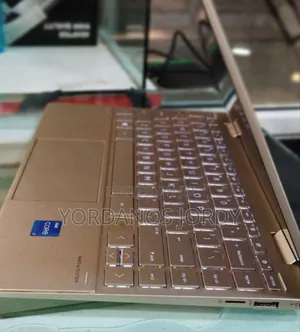 New Laptop HP Envy X360 8GB Intel Core I7 SSD 512GB