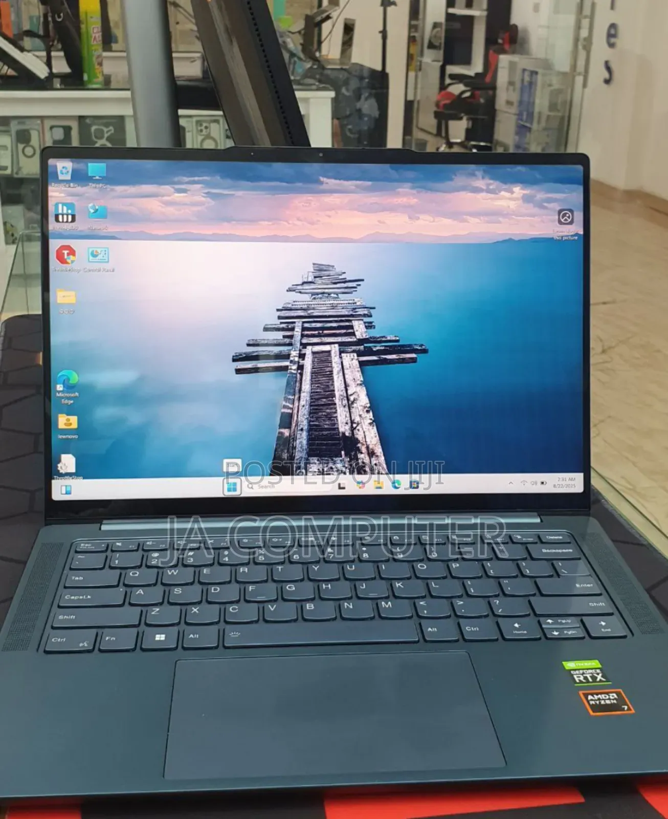 New Laptop Lenovo IdeaPad Yoga 2 Pro 32GB AMD Ryzen 7 SSD 1T