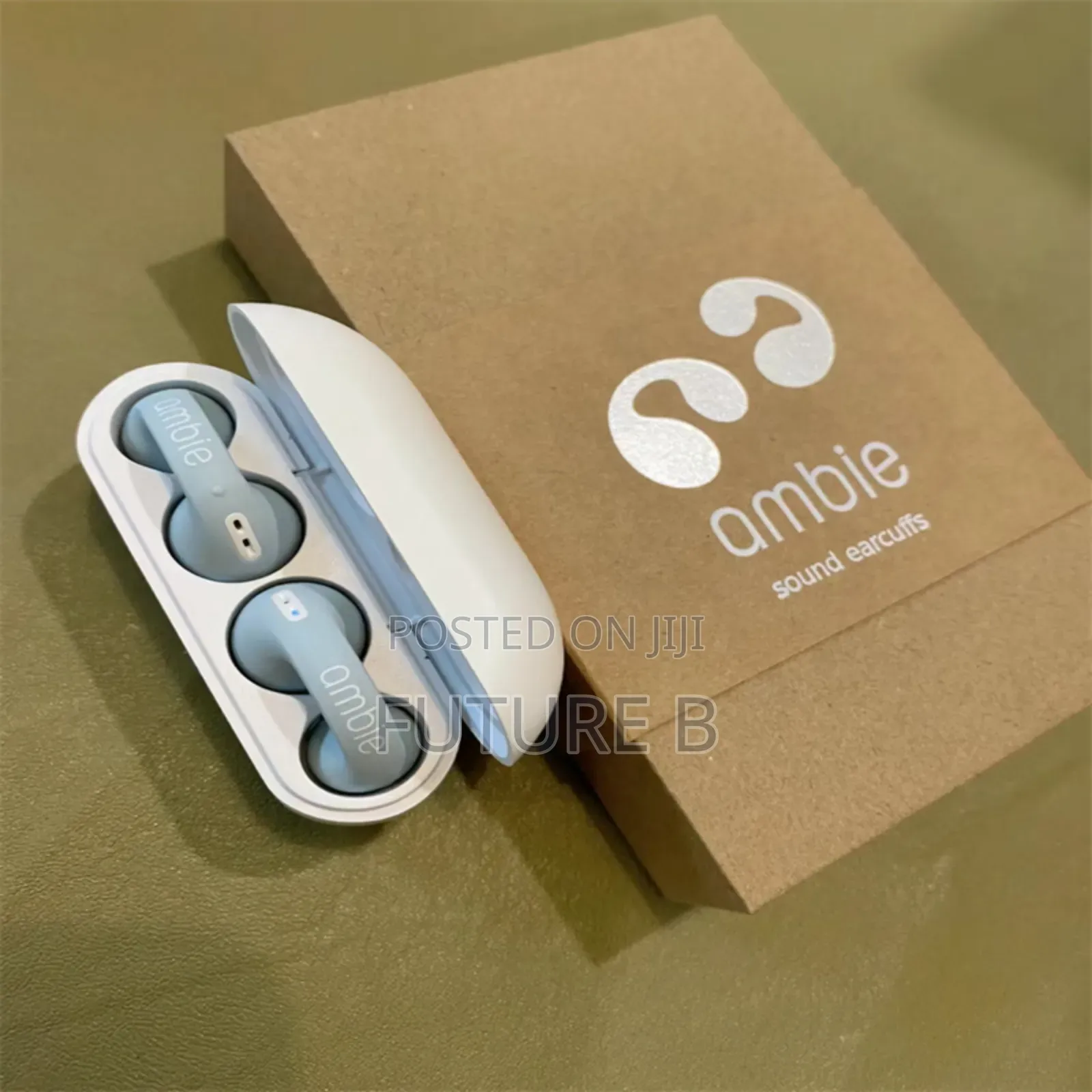 Ambie Earcuff Day to Night Transition: