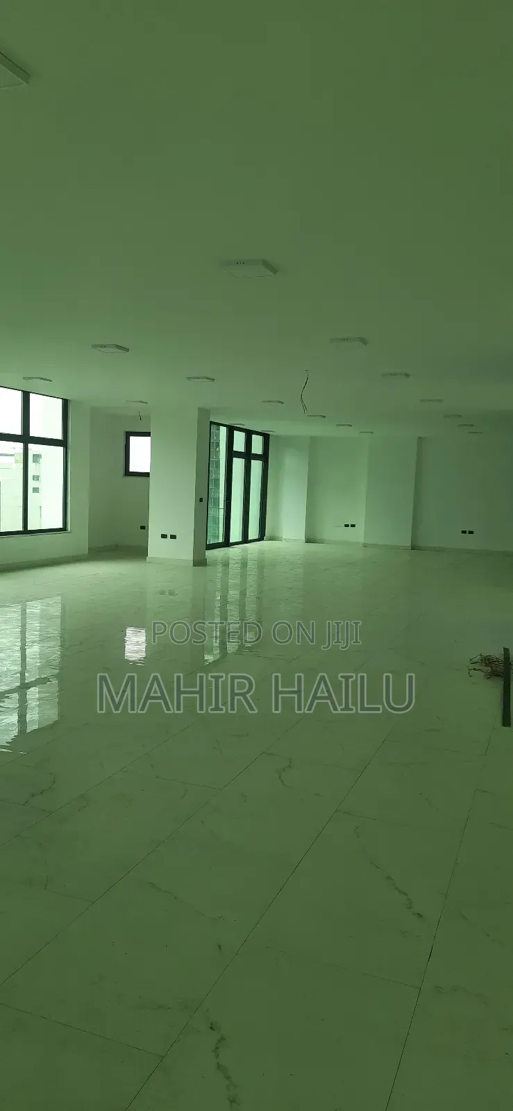 3ተኛ ላይ ነው ለቢሮ አገልግሎት ብቻ