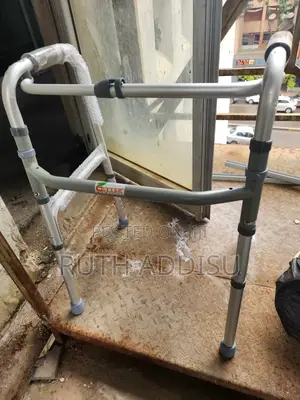 Photo - Walker鳵你foldable Walking Aid肺炎brand New Walker朓你walker吞食walker腕力walker