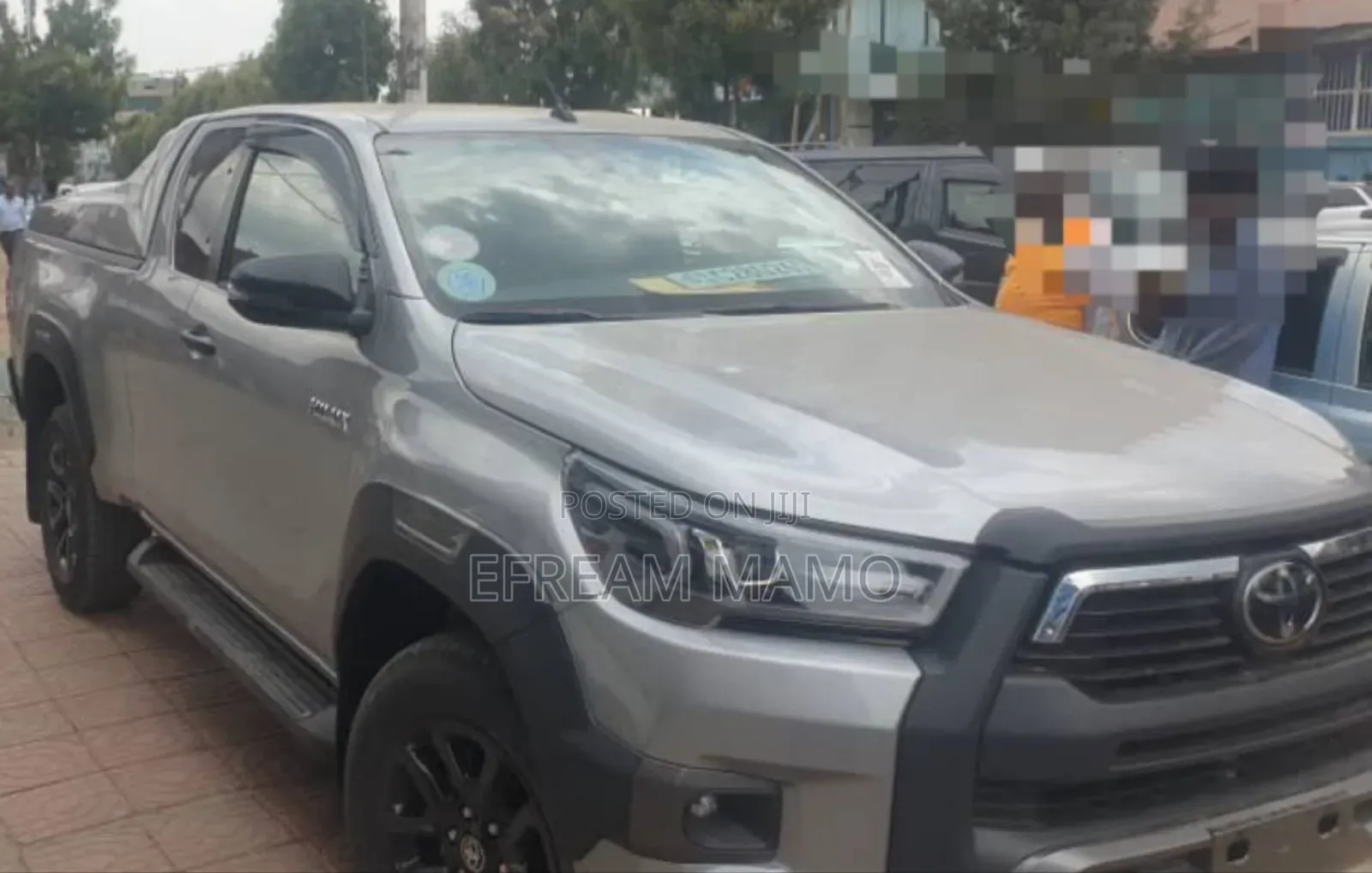 Toyota Hilux 2022 Silver