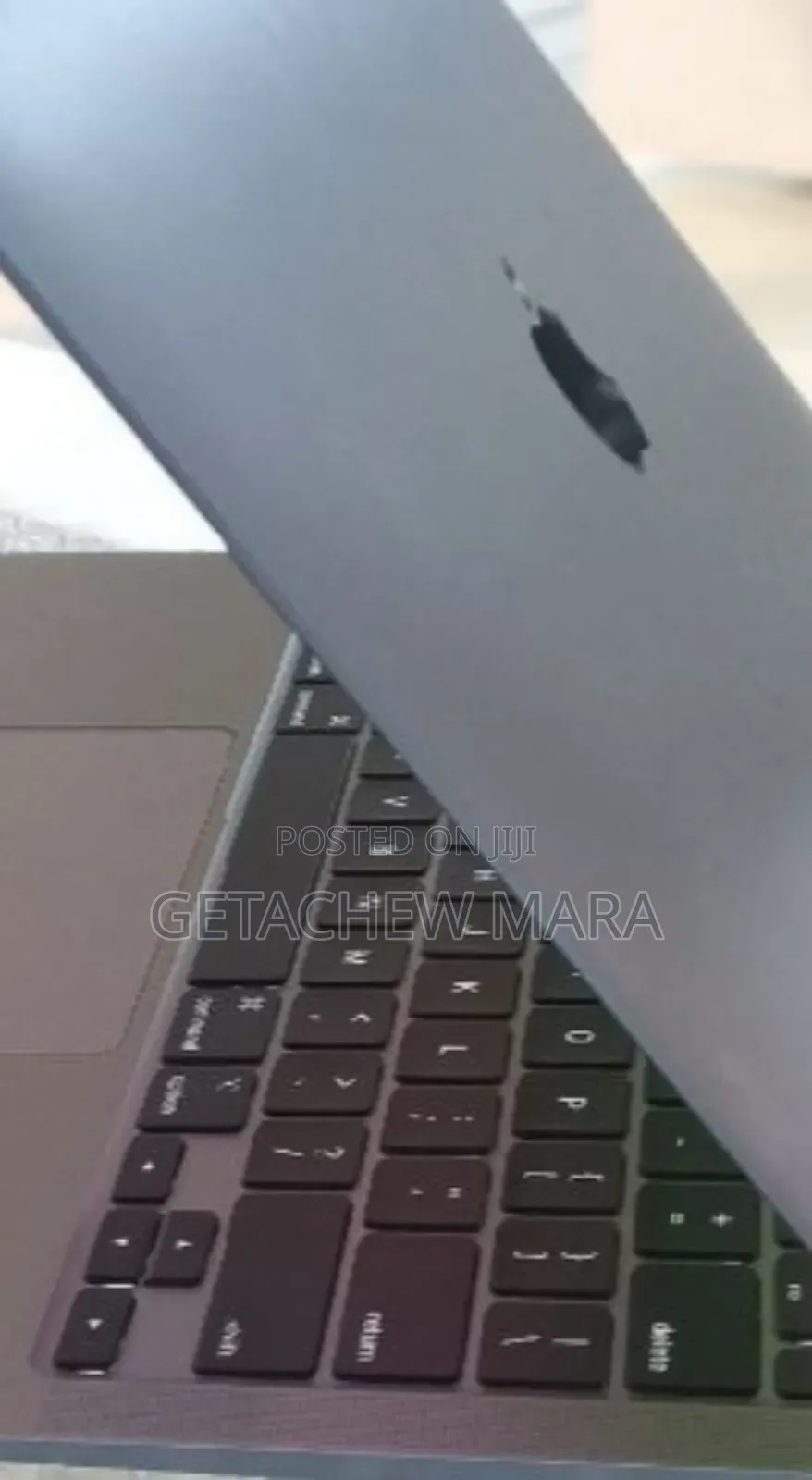 New Laptop Apple MacBook Air 2020 M1 8GB Intel SSD 256GB