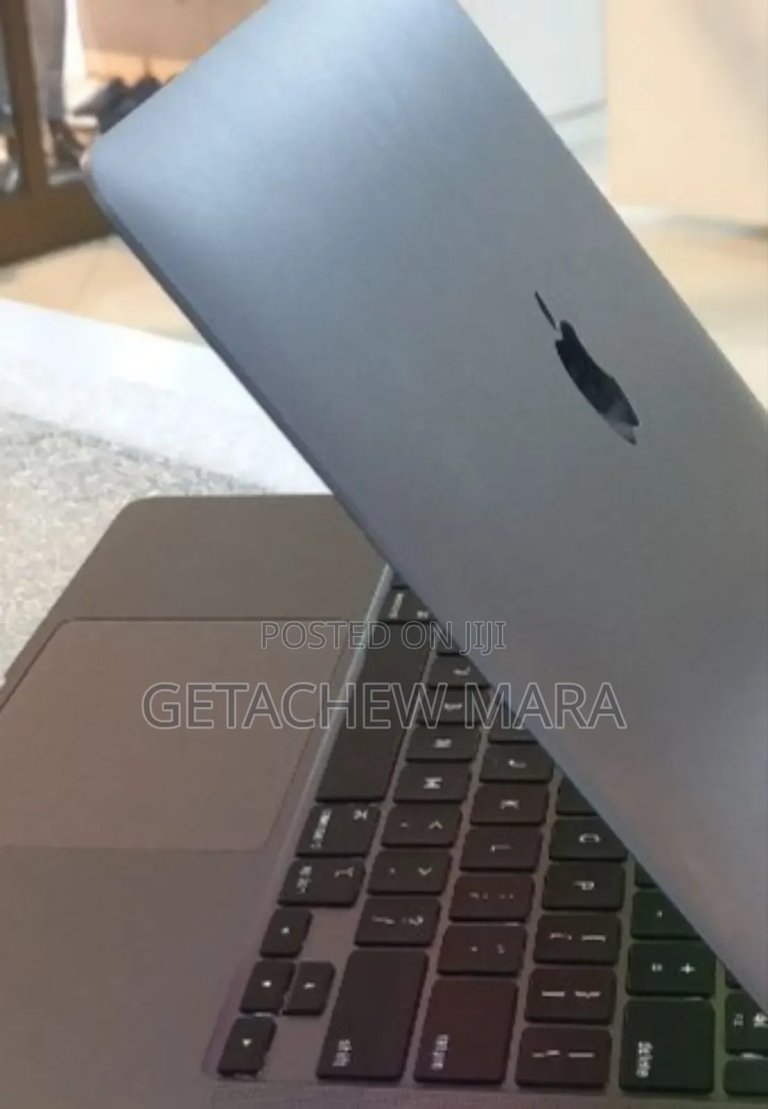 New Laptop Apple MacBook Air 2020 M1 8GB Intel SSD 256GB