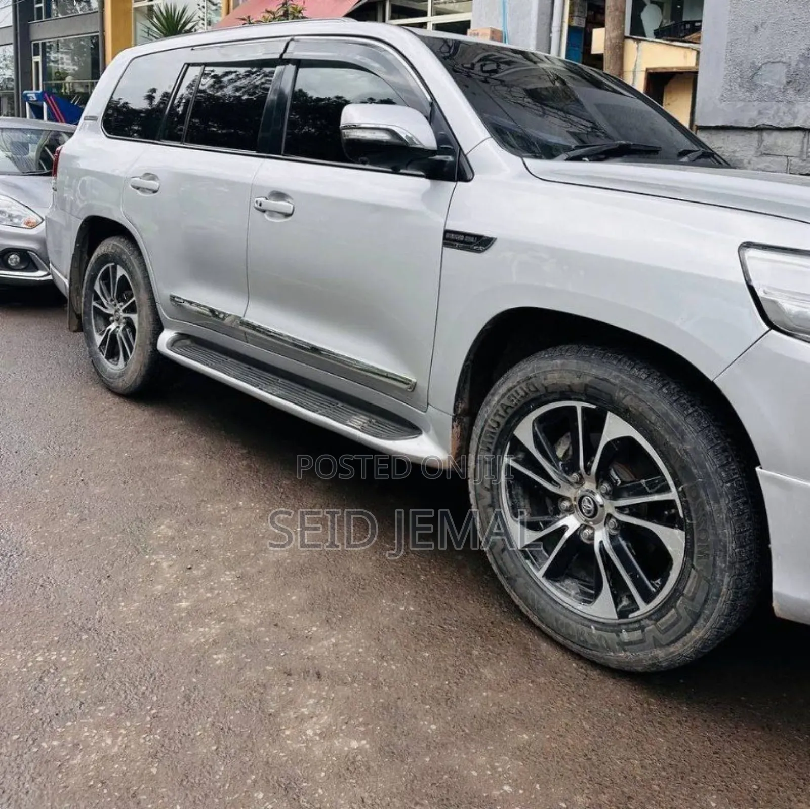 Toyota Land Cruiser 2022 Silver