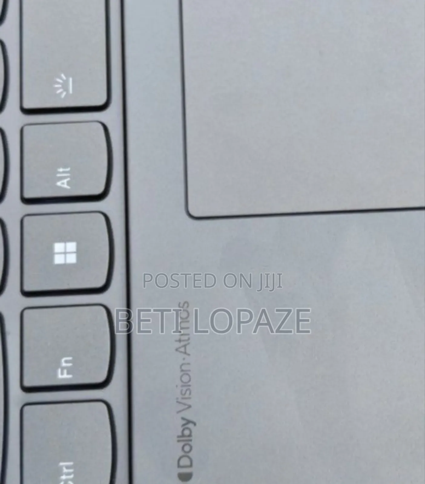 New Laptop Lenovo Yoga 7i 16GB Intel Core I7 SSD 1T