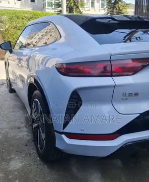 New BYD Song L DM-i 2025 White