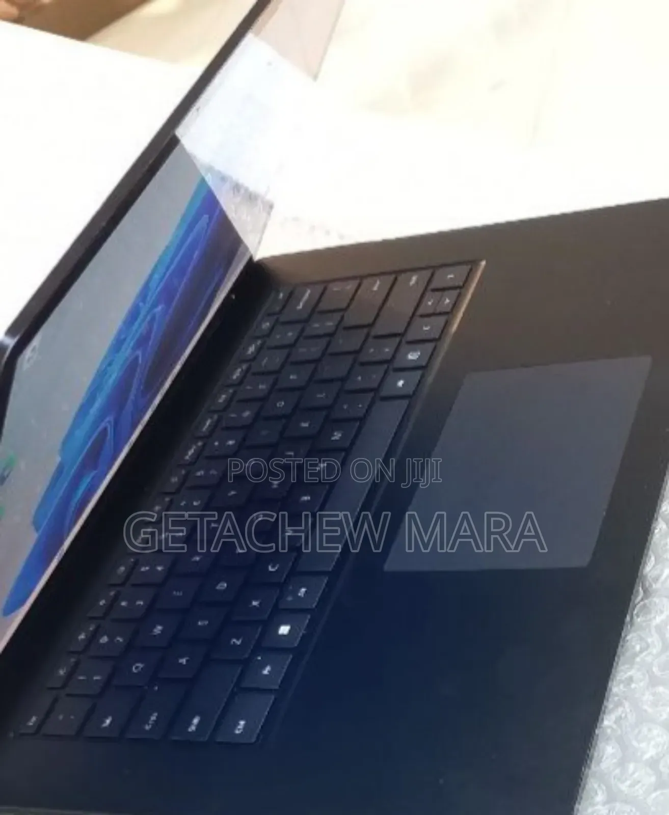 New Laptop Apple MacBook Pro M1 16GB Intel Core I7 SSD 512GB