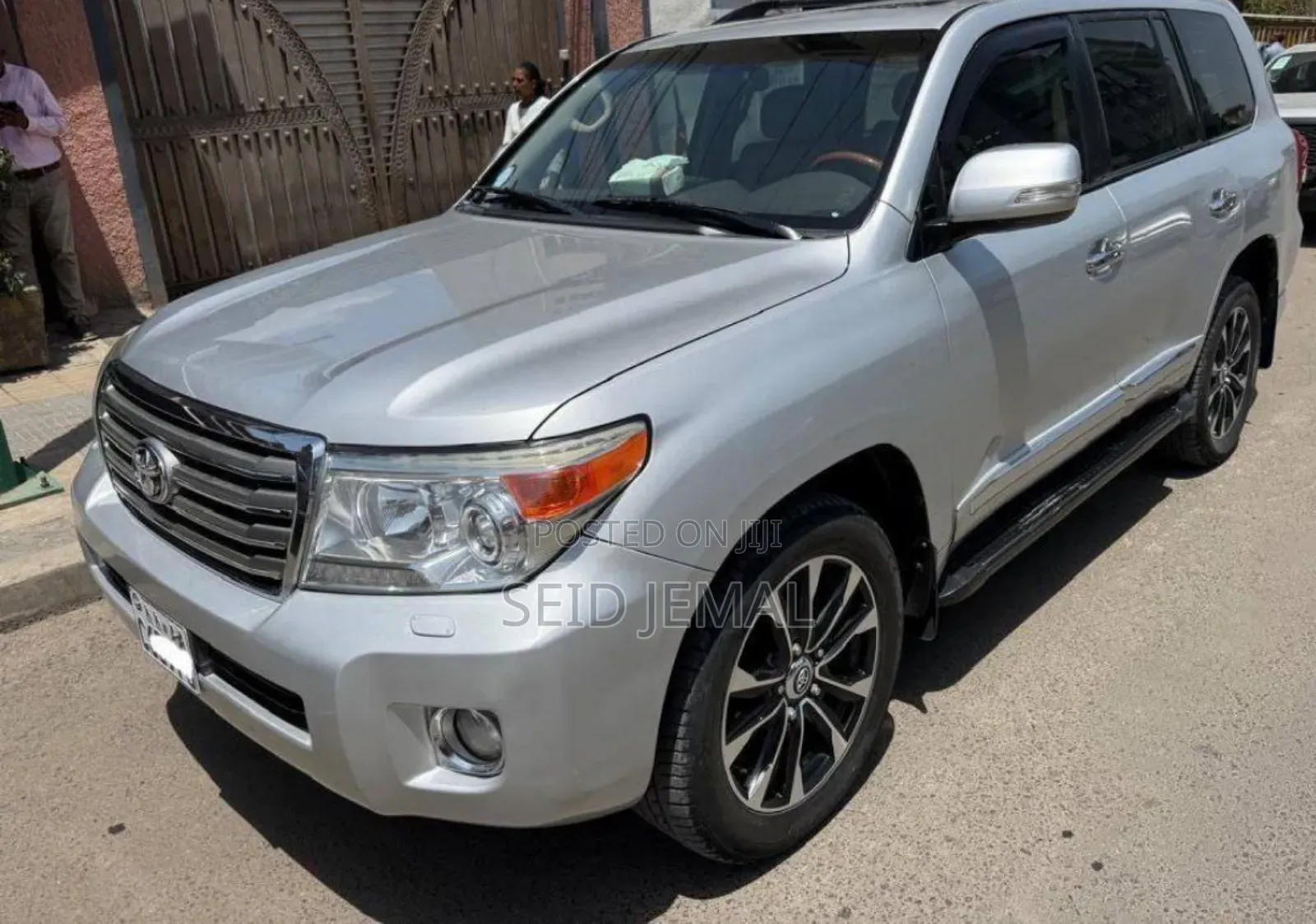 Toyota Land Cruiser 2015 Silver