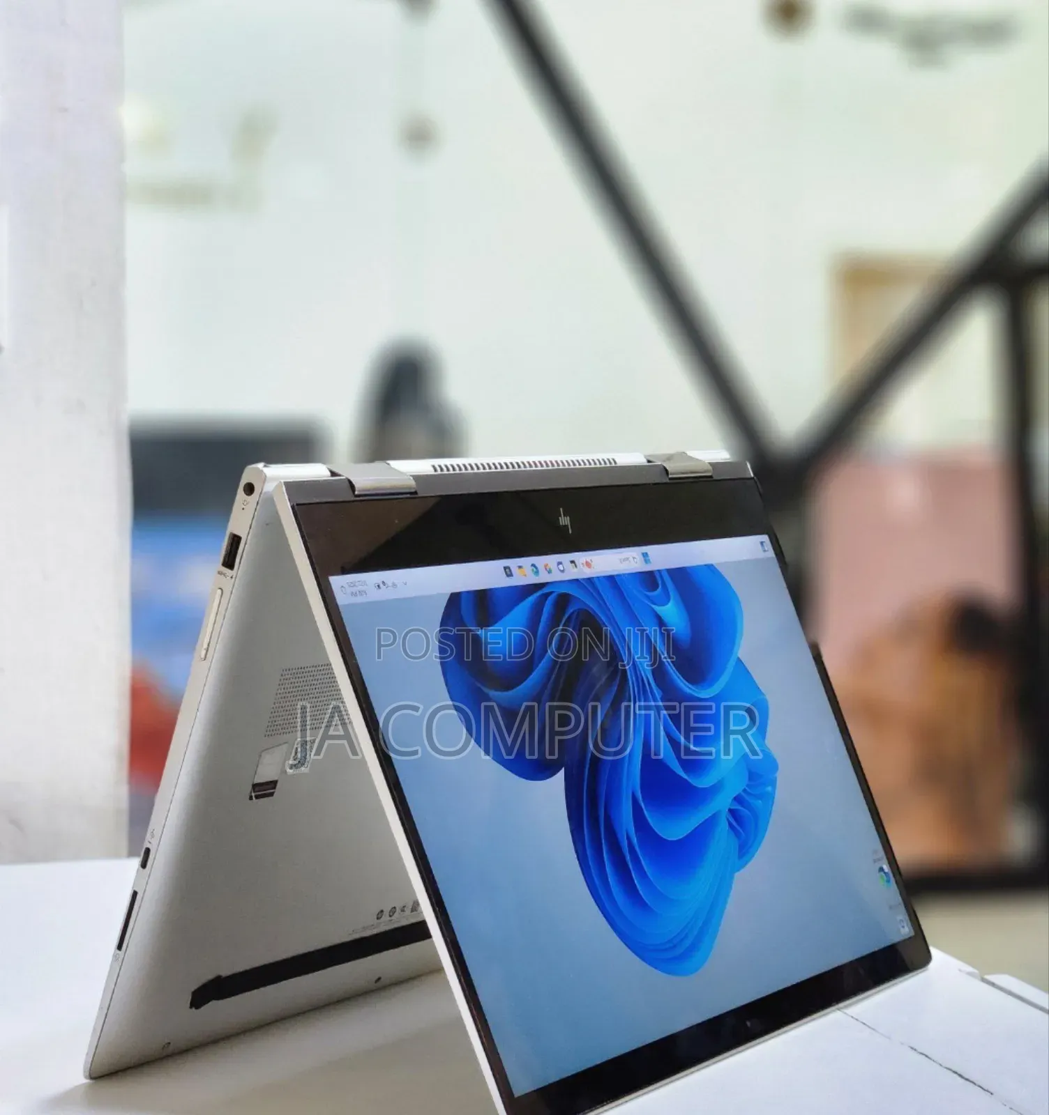 New Laptop HP Envy X360 20GB Intel Core I7 SSD 512GB