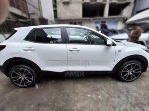 Kia Stonic 1.4 FWD 2021 White