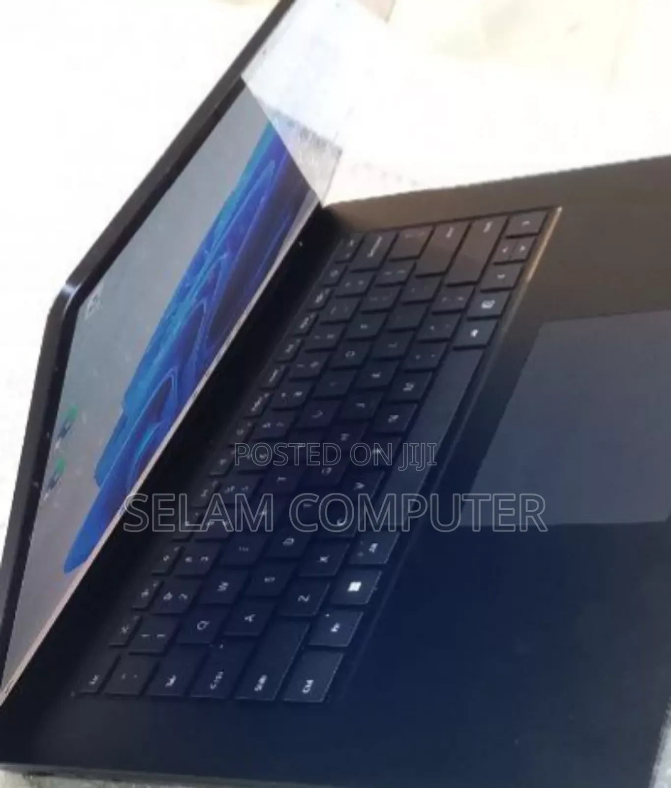 New Laptop Microsoft Surface 16GB Intel Core I7 SSD 512GB
