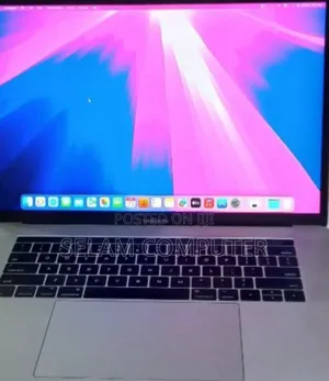 Photo - New Laptop Apple MacBook Pro 2017 16GB Intel Core I7 SSD 256GB