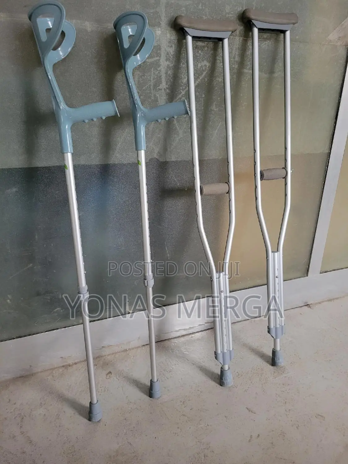 Elbow=Crutches螉面packed 2pices Crutches醣፳both Lightweight Very Strong