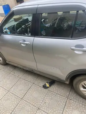 Toyota Raize 2023 Silver