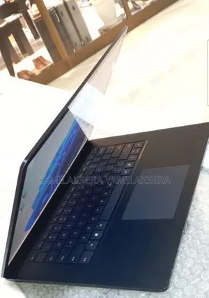 New Laptop Microsoft Surface Laptop 5 16GB Intel Core I7 SSD 512GB