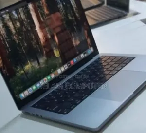 Photo - New Laptop Apple MacBook Pro 2021 M1 16GB Apple M1 Pro SSD 512GB