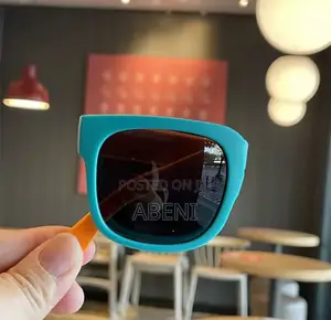 Photo - Foldable Kids Sunglasses