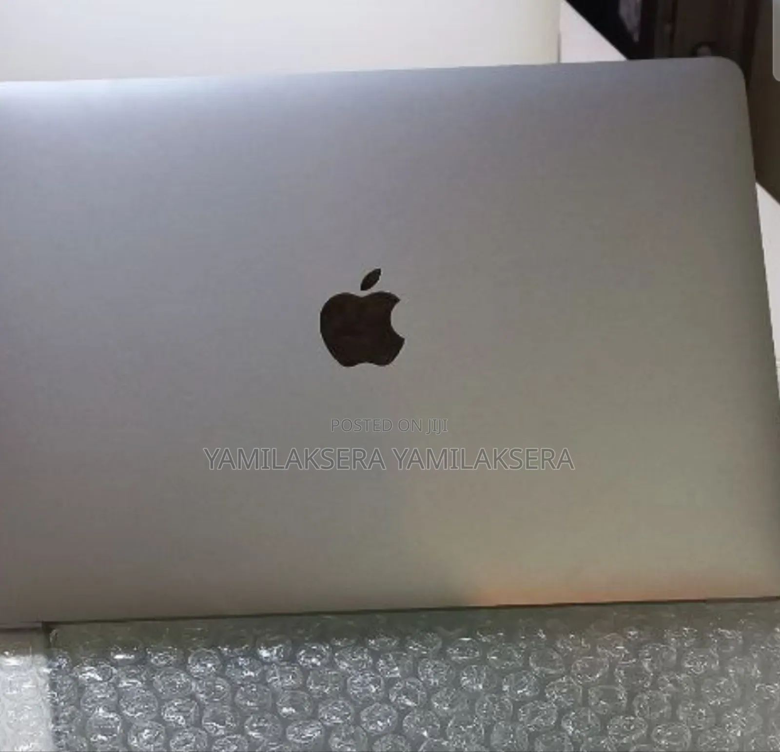 New Laptop Apple MacBook Air 2020 M1 8GB Apple M1 SSD 256GB