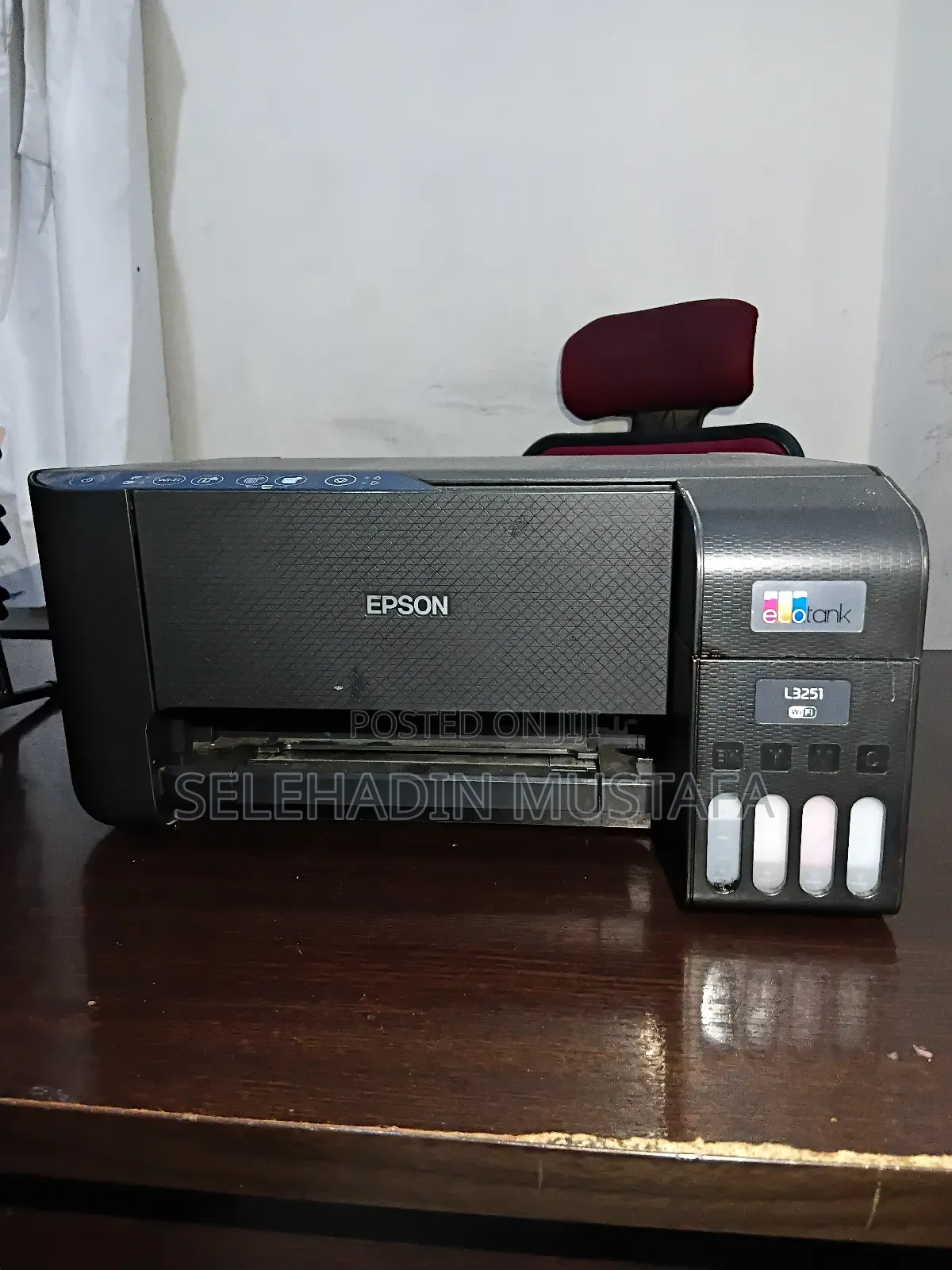 አሪፍ ይዞታላይ ያለ