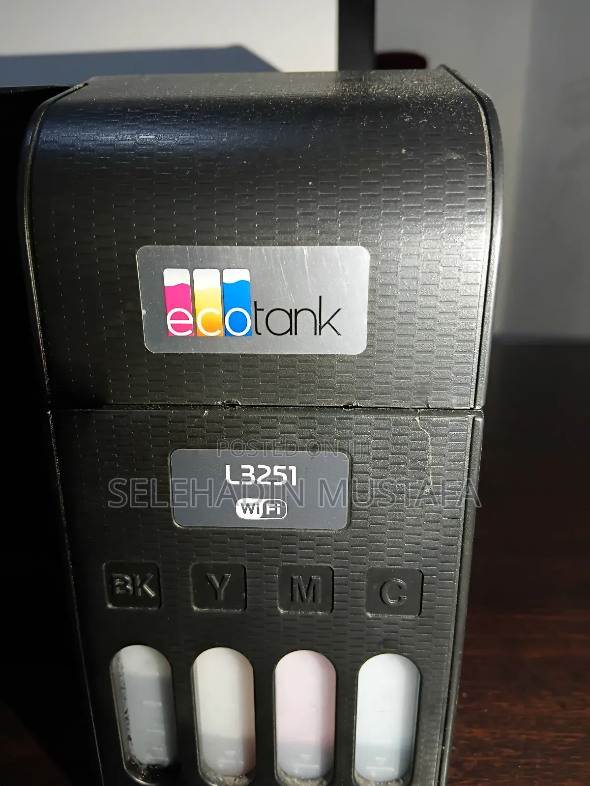 አሪፍ ይዞታላይ ያለ