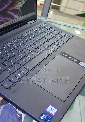 Photo - New Laptop Lenovo Yoga 7i 16GB Intel Core Ultra 7 SSD 1T