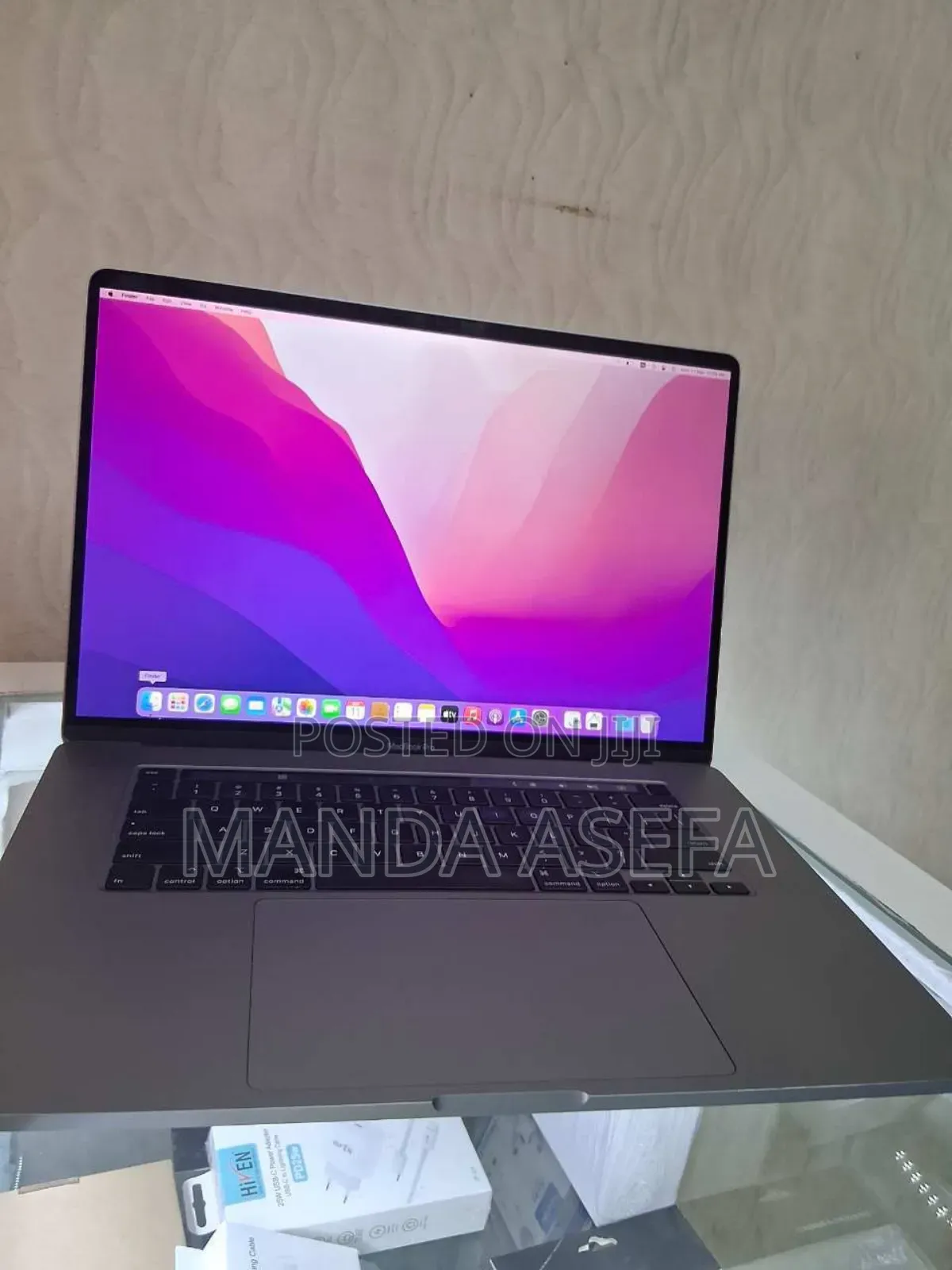 New Laptop Apple MacBook Pro 2019 32GB Intel Core I9 SSD 1T