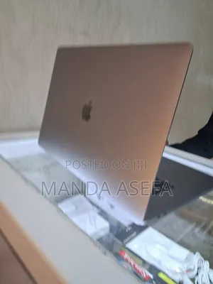 New Laptop Apple MacBook Pro 2019 32GB Intel Core I9 SSD 1T