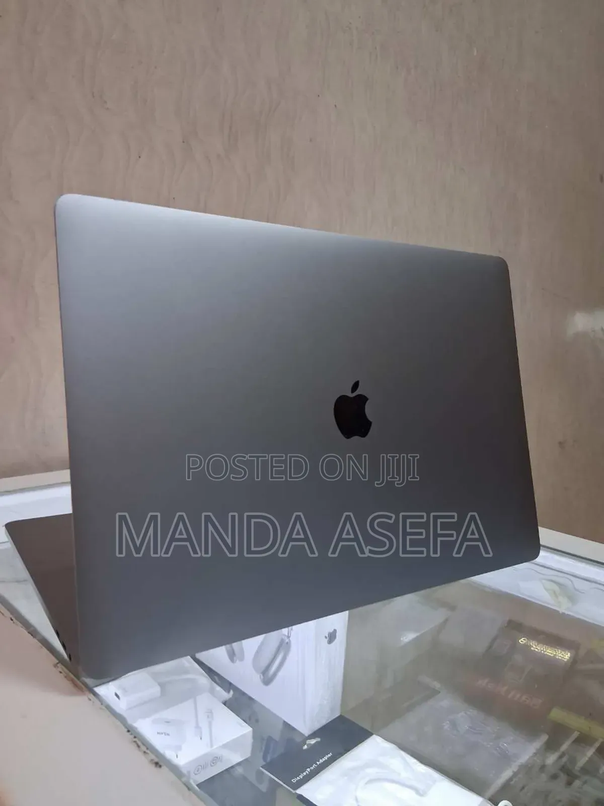 New Laptop Apple MacBook Pro 2019 32GB Intel Core I9 SSD 1T