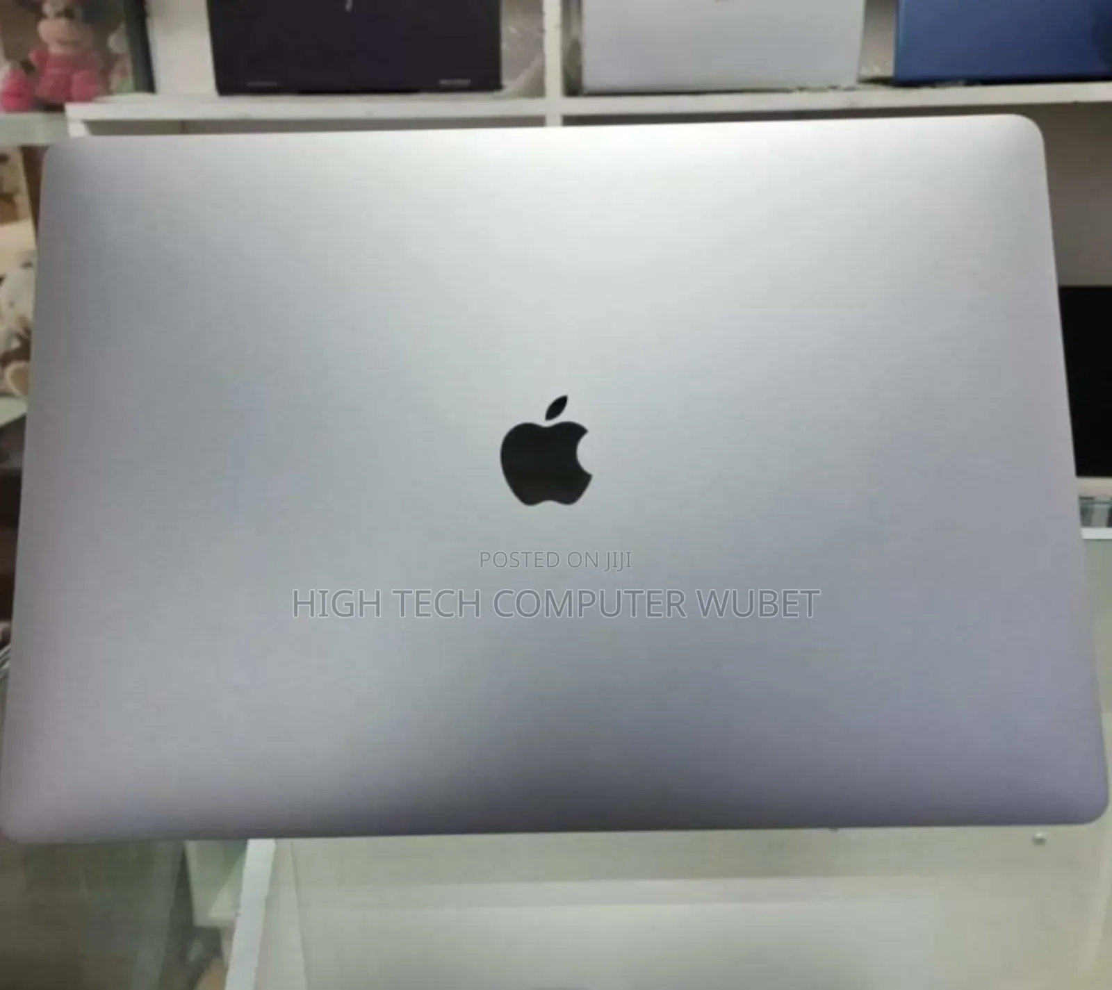 New Laptop Apple MacBook Pro 2019 32GB Intel Core I9 SSD 512GB