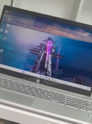 Photo - New Laptop HP Pavilion 15 16GB Intel Core I5 SSD 512GB