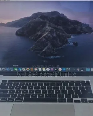 Photo - New Laptop Apple MacBook Pro 2019 16GB Intel Core I7 SSD 512GB