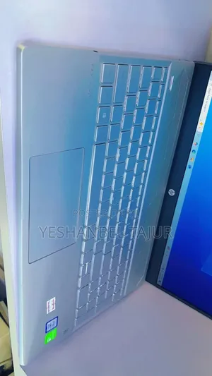 New Laptop HP Pavilion 15 8GB Intel Core I5 HDD+SSD 128GB