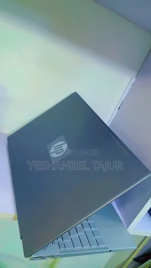 New Laptop HP Pavilion 15 8GB Intel Core I5 HDD+SSD 128GB