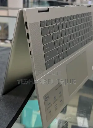 New Laptop Dell Inspiron 15 16GB Intel Core I7 SSD 1T